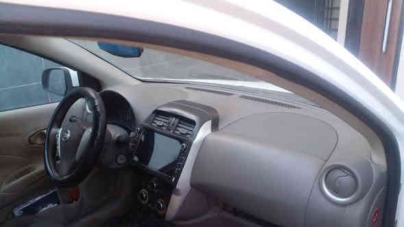 السلام صني هندي موديل ١٩ ماشية ٦٤ الف بيها قطعتين تبديل جاملخ ايسر والبنيد اثر حادث بسيط مواصل للشاصي 
شاشه فول كار بلي السيارة نظيفه جدا الشراي يتصل السعر ٩٨ وبيها مجال مكاني بغداد نفق الشرطه *********** وتساب
