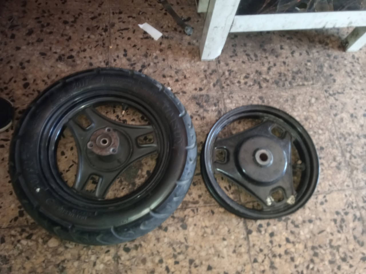تفصيخ ادرس قديم *********** كوت تموز

