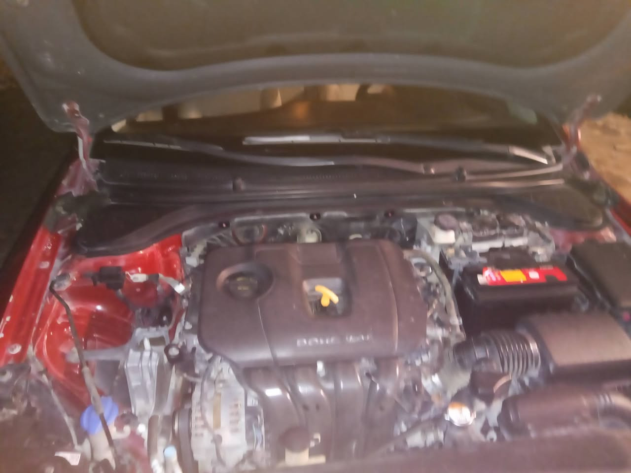 السلام عليكم النترا للبيع في ذي قار اللون الاحمر غير مميز رقم تلفون  
موديل ٢٠١٧امريكي رقم ذي قار باسمه السياره. ***********
