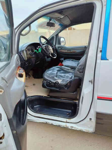 السلام عليكم
ستاركس موديل 2006 أصل تكمه وسنويه رقم بابل مشروع وطني 
محرك سوبر مفتوح شرط لا تبخير ولا تنقيص
كير حداديه خير من الله 
كهربائيات كلها شغاله 
مكفوله من الضربه والصبغ ماعدا الربع الي وره باب السلايت بيها طخه ومصلحه ومصبوغه 
الشواصي الكدام معمرات 
السعر 73
***********
