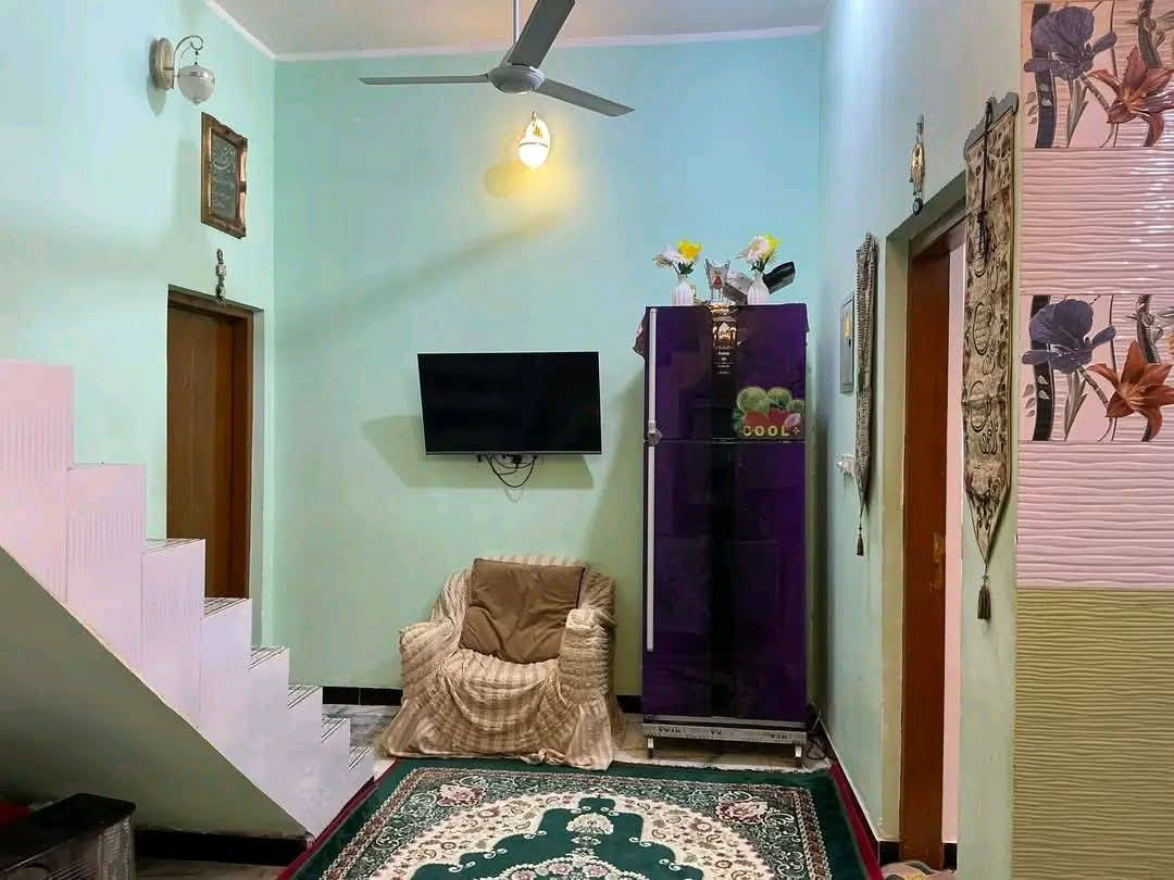 اعلان 
بيت للبيع بحي النفط   المساحه 100 متر 
سنة البناء 2021
البيت طابق ونص يتكون  الطابق الأول من غرفه وصاله واستقبال ومطبخ  وصحيات  ومنور داخلي  
ط 2 غرفه. وصاله. ما مسكوفات 
السعر 55 قفل 
للاستفسار تفضلوا خاص.


**إذا كنت صاحب هذا الإعلان وتريد حذفه لأي سبب، رجاءا أرسل رسالة إلى الدعم الفني**