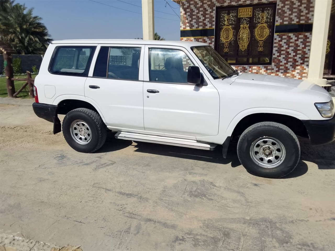 للبيع نيسان باترول 2001
سياره بيهه بنيد مبدل وجاملق والباقي مكفوله كفاله عامه 
اكسل بشرط 
گير منفتوح نهائياً ***********
تخم تايرات 
صدر امامي وخلفي كامل جديد 
كهربائيات شرط مملعوب بي على وضع شريكة 
رقم السليمانيه 
سعر سياره 105 وبي مجال   مكان كوت
