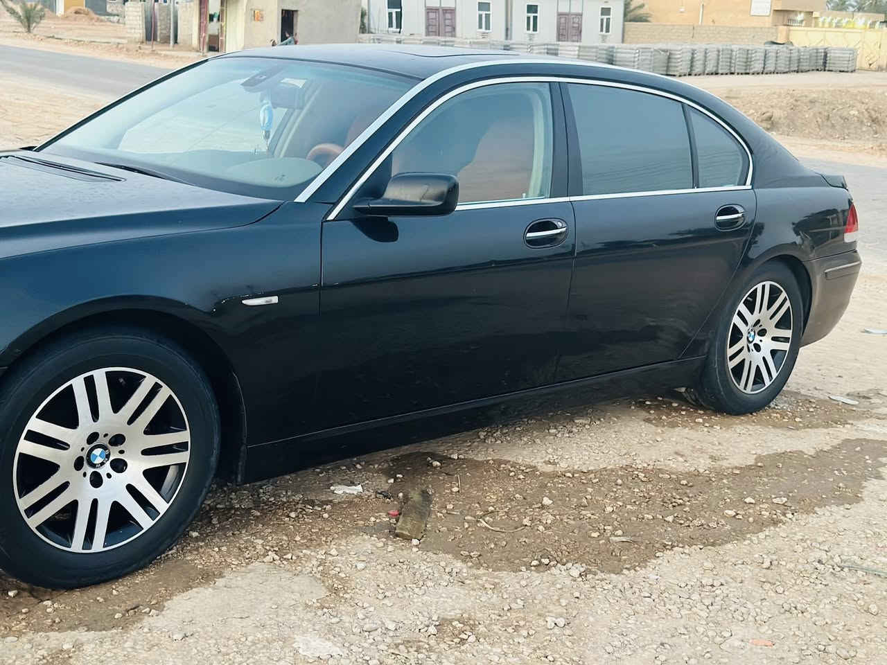 السلام عليكم BMW باخره موديل 2008 معلاية 2014 السياره كفاله عامه كشنات كهرباء حساسات خلفي امامي فول مواصفات فتحه تخم تاير جديد حداديه ستوني مشتغلها  …….

السياره داخله اصولي  فحص مرور    باقي نص گمرك مامدفوع 
مكاني نجف مشخاب 
***********
