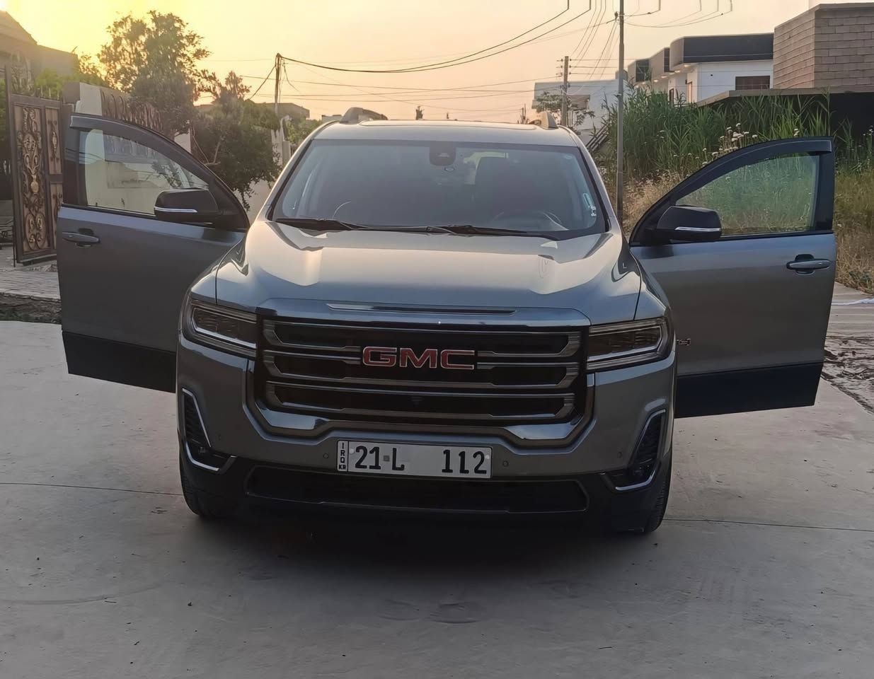 GMC Acadia AT4 2023
جمســي اكاديا فــــول مواصفــات ست مقاعد
رقـــم وسنويه جــديــــد تایرات لوك بصمه سقف بانوراما تبريــد وتدفئـه مركزي كوشن جلـد /300$

***********
