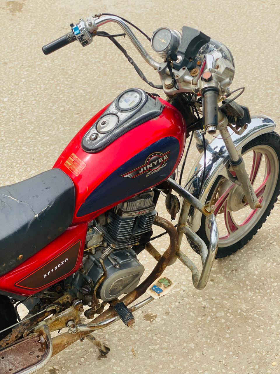 السلام عليكم جوندا للبيع اوراق اصولي السعر ٣٠٠ وبيها مجال نكره سلف ***********
