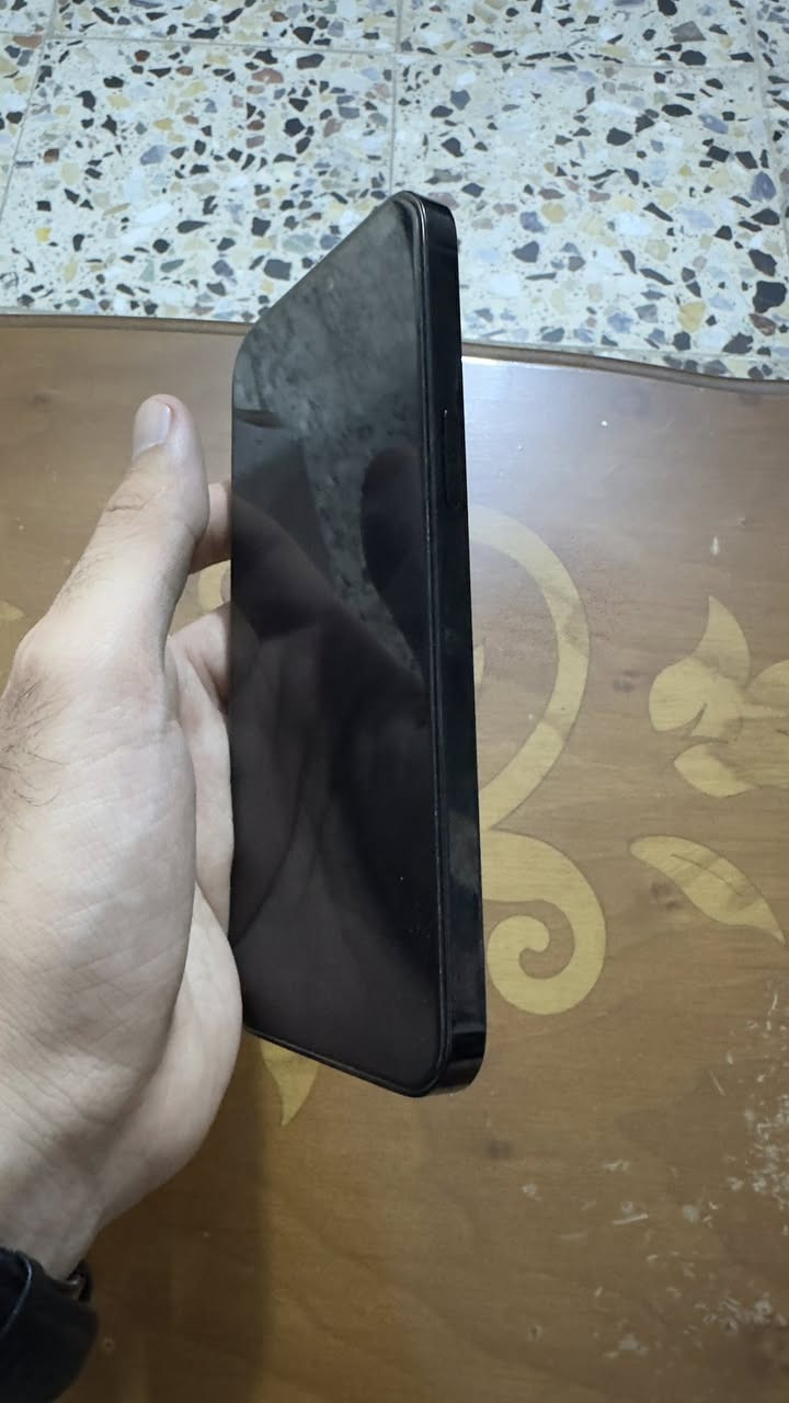 ايفون 14 pro max لون اسود جهاز مكفول ما داخل اي صيانة 
الذاكرة 265
البطارية ٨٥
النموذج M
المكان بغداد الحسينية 
السعر 850 الف 

*********** واتساب او اتصال ما متواجد على الفيسبوك

