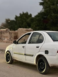 ٢٠١٤ • رقم قادسية • مكفولة صبغ