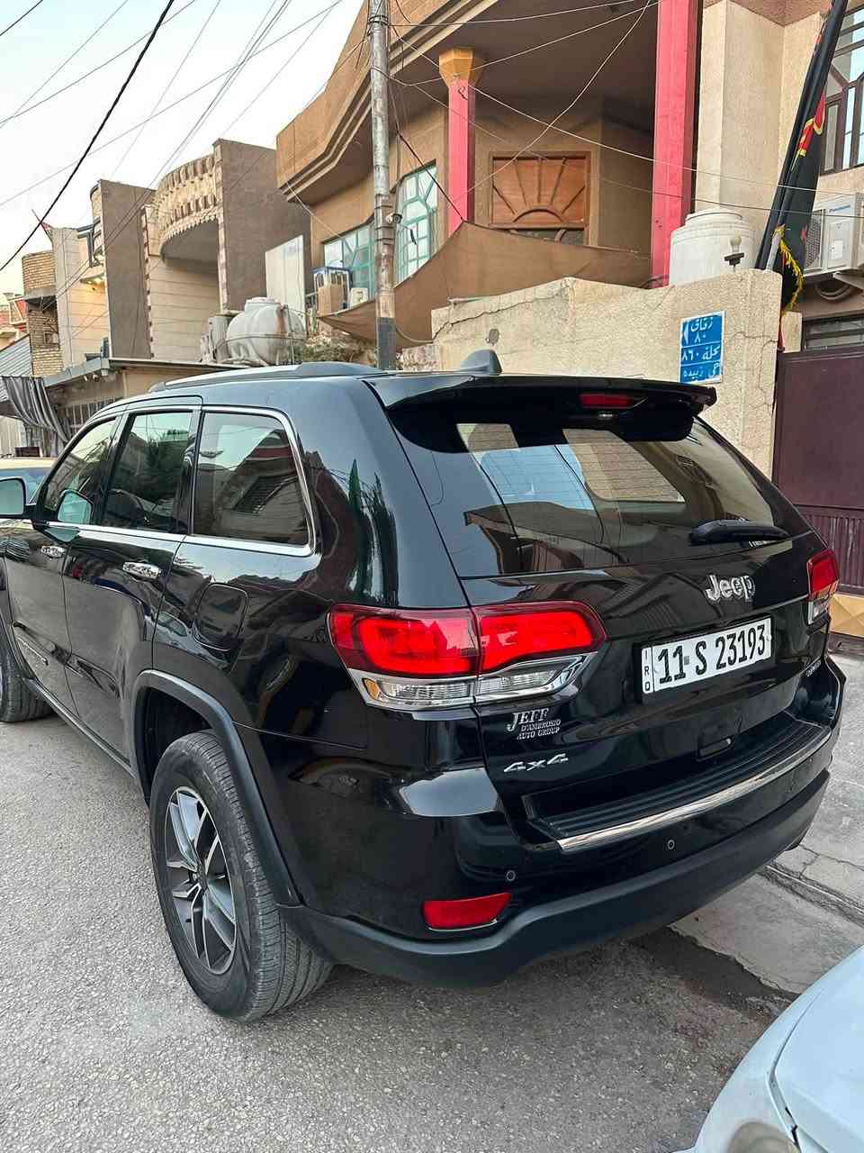 السلام عليكم جيب موديل 2022 للبيع بيهة صبغ جاملغ واشوية بالبنيد على كد 3 اصابع وبيهة صبغ نص باب خلفي فول لمتتد ماشية 46 وصور الحادث مرفقة بالمنشور للاستفسار الاتصال *********** ما متواجد لا خاص ولا فيس السعر 260 العنوان بغداد الدورة شارع 60
