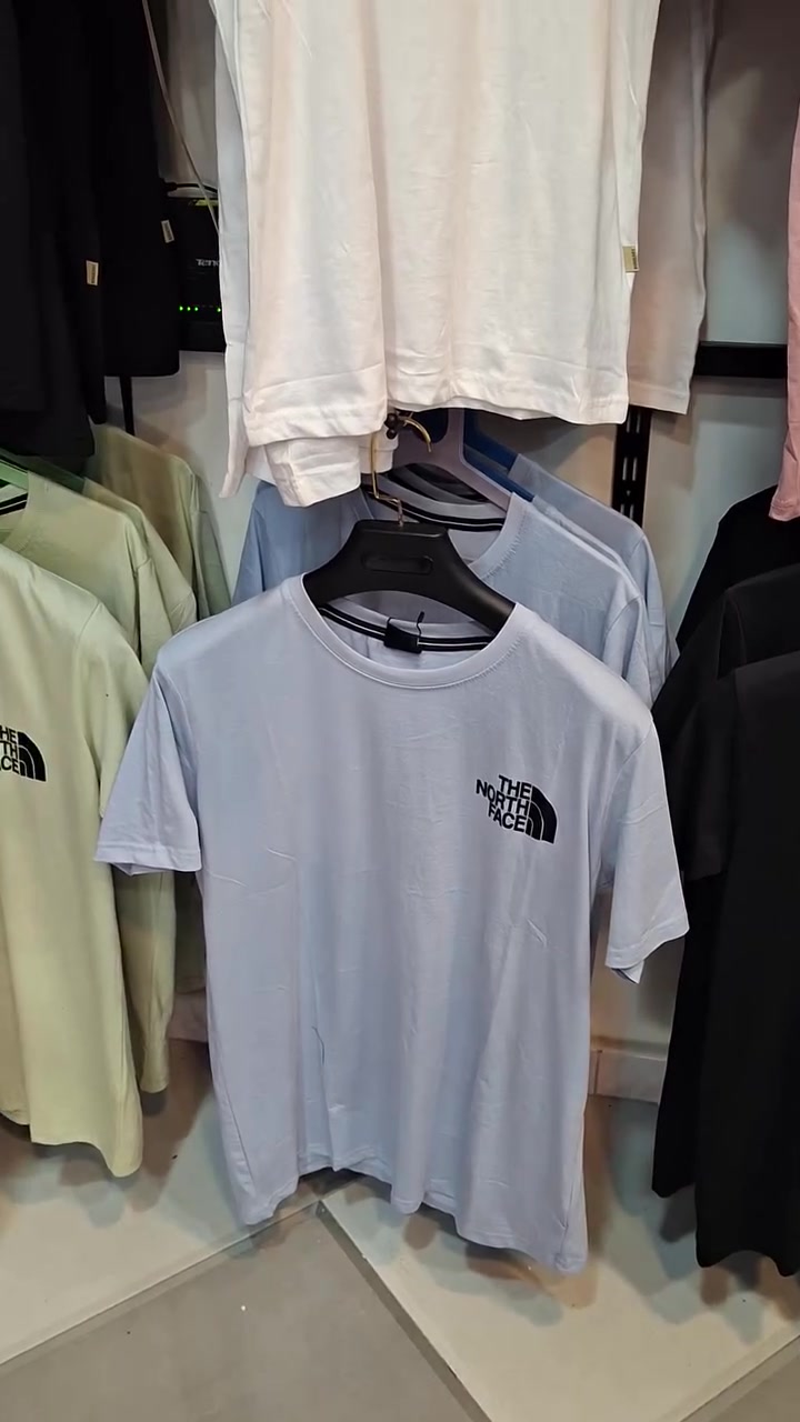 تريكو شباب قطن100%
يلبس من s حتى xxl


**إذا كنت صاحب هذا الإعلان وتريد حذفه لأي سبب، رجاءا أرسل رسالة إلى الدعم الفني**
