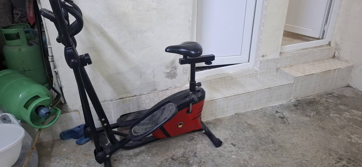 ئەم ئامێری وەرزش کردن بۆ فرۆشتن ئەلمانی هیچ کێشەی نیە
کەم بەکار هاتوە 
١٥٠ هەزار


**إذا كنت صاحب هذا الإعلان وتريد حذفه لأي سبب، رجاءا أرسل رسالة إلى الدعم الفني**