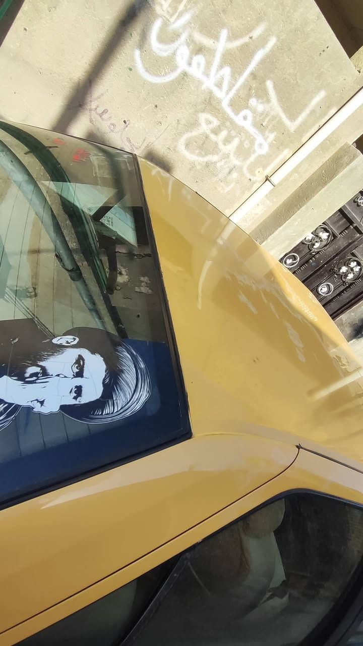 السلام عليكم سياره بيجو 405 2012سياره مكفوله من الحار كير محرك بجيس سياره خياس مابيهه عدا رباعه الخلفيه مسويهن سياره مامشتغله ابد سياره مالتنه مال بيت طلعهه خالي من المعرض واحنه اخذناهه سياره مصفره رقم سنويه جدد رقم الجديد سياره بيهه مكانات بارد مشط جديد حداديه 60ب الميه  السياره عارضهه 40 مكاني ميسان المركز حي العامل *********** ملاحظه السياره شرط المداور غير مداور مابيع البياعه شرايه ماتعجبك اعبر لاتكسر ب حلال ناس
