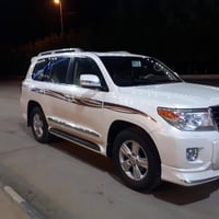 لاندكروز برادو • ٢٠١٣ • ٢٠٨ الف