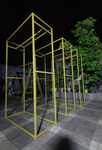 ستاندات حديد • غير مستعمله • تحمل أوزان ثقيلة