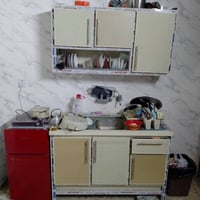 بيع كونتر متر او نص السعر 150نضيف اي ضرر مابي تخم نضيف السعر 250 المكا...