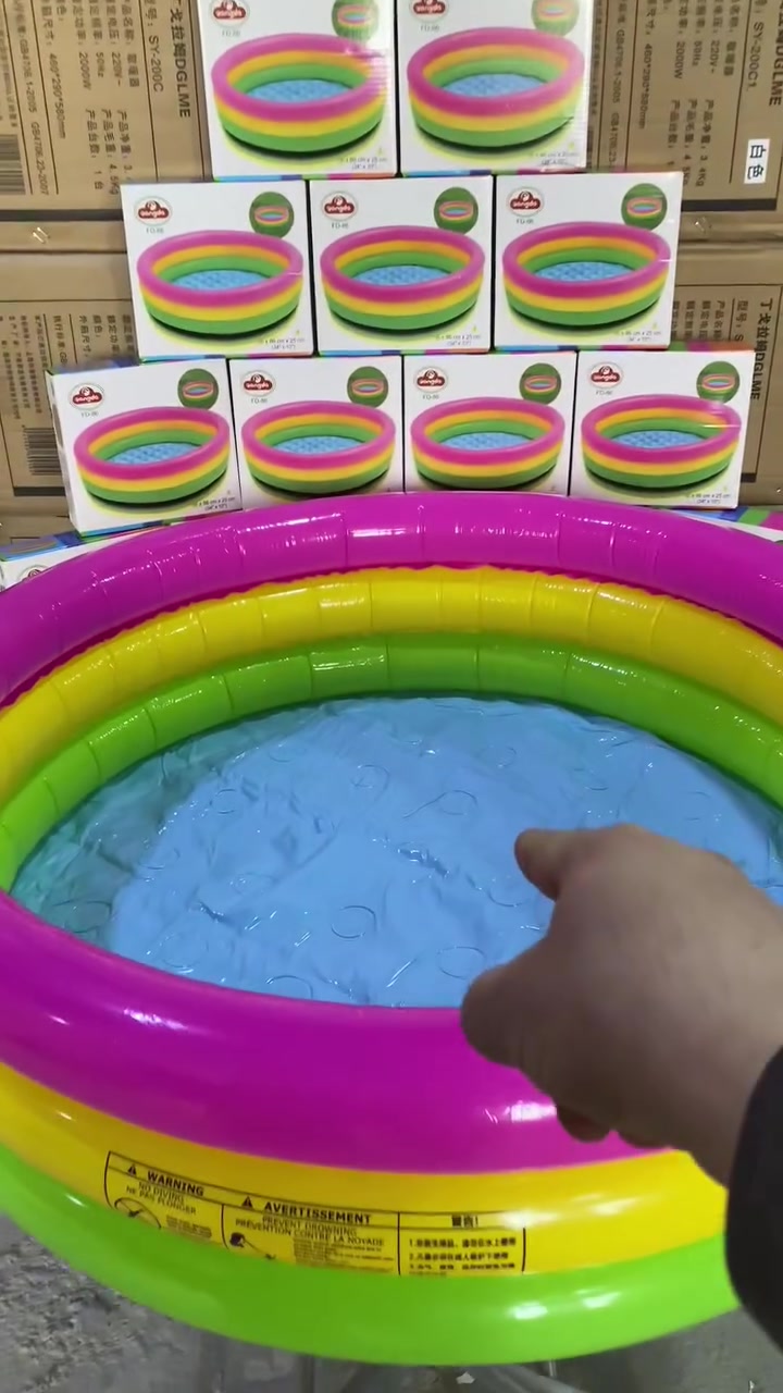 🌈✨ خلي صيف طفلك أمتع وأبرد مع مسبح بانجدا!
مسبح دائري ملون بـ 3 طبقات، يضيف بهجة وفرح لوقت اللعب بالماء 💦🎨
• تصميم زاهي: ألوان وردي، أصفر، وأخضر تجذب الأطفال 🐥
• حجم عملي: (86×25 سم) مثالي للحدائق والساحات المنزلية 🏡
• سهولة التخزين: ينفخ بسرعة وما ياخذ مكان بعد التفريغ 📦
انتعاش ومرح لصغارك بكل سهولة وأمان! 🏊‍♂️✨

🔥🔥😉 وكل هذا ب 15 ألف بس و يوجد توصيل لجميع محافظات العراق


**إذا كنت صاحب هذا الإعلان وتريد حذفه لأي سبب، رجاءا أرسل رسالة إلى الدعم الفني**