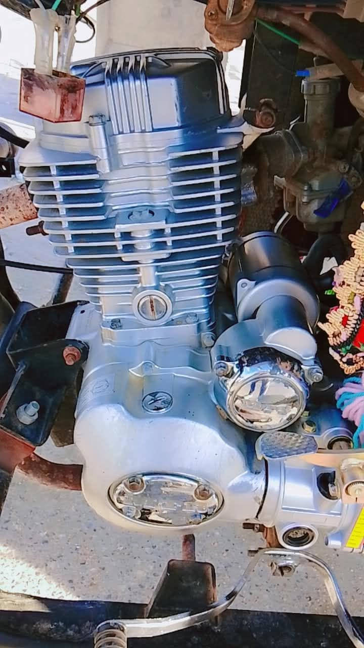 سلام عليكم ستوته وراق صولي موديل 14مكفوله مكينه بل جيس اكسن جمره تايرات وره هنه ويالتهن  ما صالون حته 15يوم دراجه نكره سلف مال جناي سعره 1500
مكاني سماوه ***********
