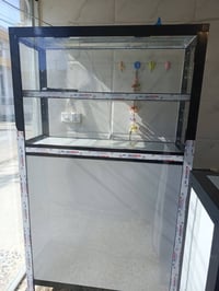 غراض مطعم للبيع السعر 300 استعمال اقل الشهر الاتصال   07714308678