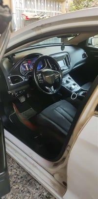 سي 200 موديل 15-للبيع سيارة صدر محرك كير  حادث سرقة 3قطع بامريكة  سيار...