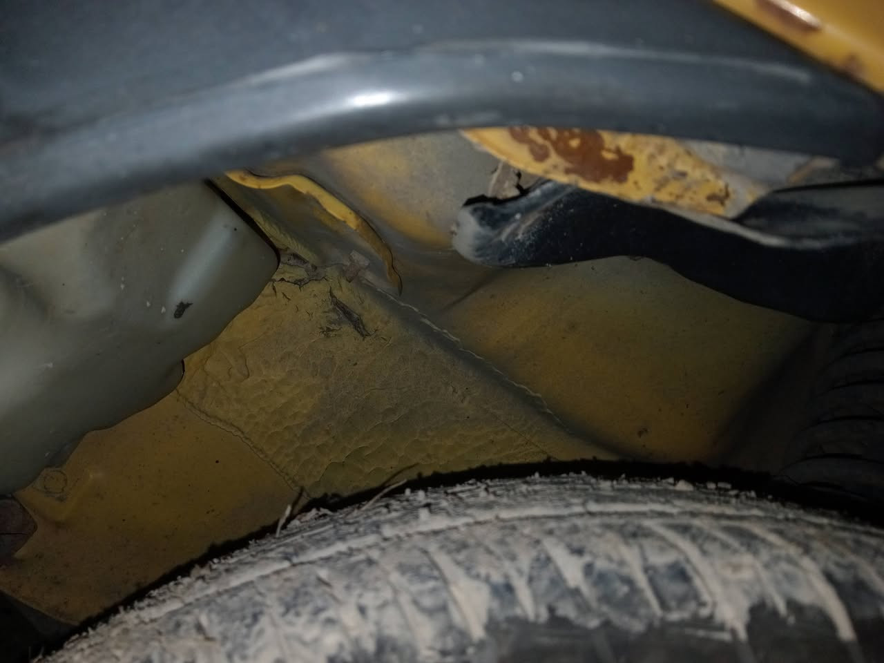 السلام عليكم سايبا موديل 2012 للبيع باسمي تحويل مباشر هزة جديدة رقم بغداد انكليزي شواصي مكفوله تبريد شغال تدفئه شغاله تخم تاير نظيف كير مكينه مكفوله كهربائيات كلهن شغاله مابيه اي نقص السعر27 وبيها مجال بسيط الاتصال علئ رقم *********** العنوان ديالئ
