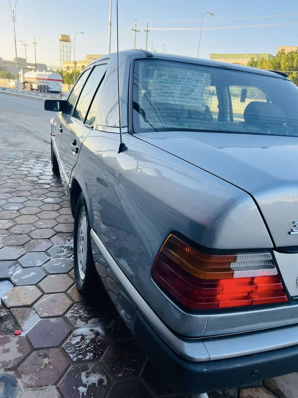 مارسدس دب 300Eمحدث ٩١رقم بغداد انكليزي بسمي سنويه ل 2027 تحويل ثاني يوم مكفوله ضربه وكص ونقل جثه وعيب شرعي صبغ جماليه فقط قواعد دبلات ع بلاد شواصي ع بلاد مكينه اثنين ٢ونص ديلكوا سياره جاهزه تبريد حداديه تخم تاير بلكارتون سلايت طكتين  السعر 63وبيها مجال مكاني ناصريه مركز الاستفسار ***********
