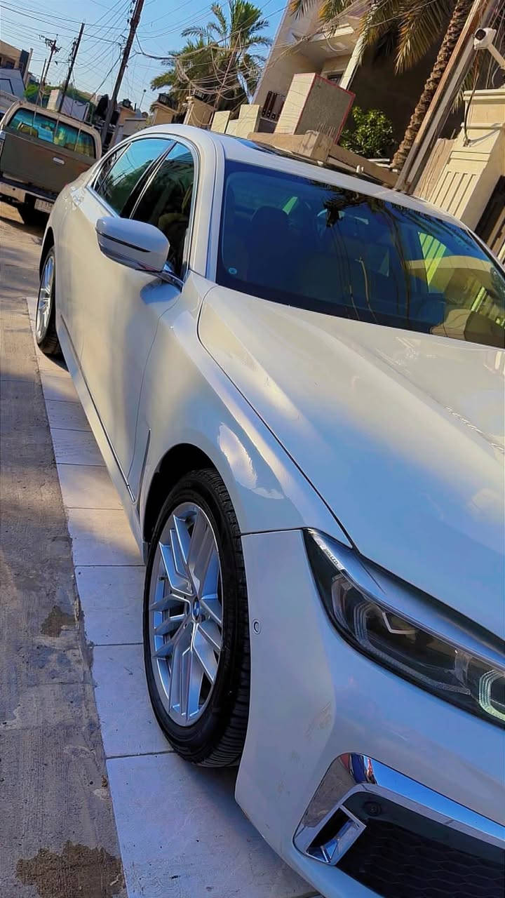 السلام عليكم
للبيع BMW 740iL باب طويل موديل 2022 بدي كت M 

وارد امريكي موضح الضرر مالتها بالسونر كفاله من فول مواصفات  السياره داخلها اسود البلادي واني بدلته بلون عسلي للجماليه والسياره مابيها نقص برغي الحمدلله صفر مسج وترايها للبصره 
وسعرها ٣٠ وبيها مجال بسيط 

السياره فحص وهزه ورقم كله جديد وباسمي ثاني يوم احول مكان السياره بغداد العامريه 

*********** احمد الربيعي
