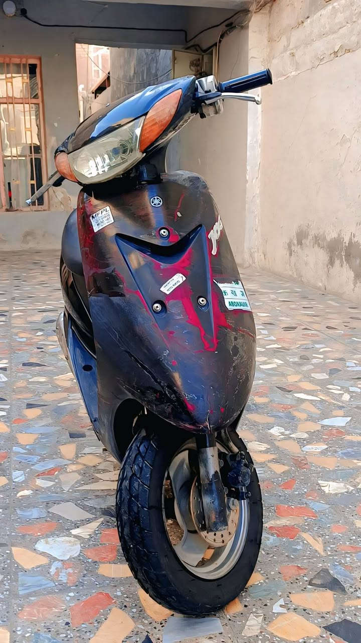 اسلام عليكم شباب دراجة عصفورية لبيع دراجة كفالة عامة نصقها بس كفر امامي دراجة كلشي شغل كهربئياتهة كلهة شغالة سلف نكرة تخم تايرات جديد سعر الدراجة 225 وبيها مجال قليل مكاني بغداد الشعب شارع الصحة 
***********
