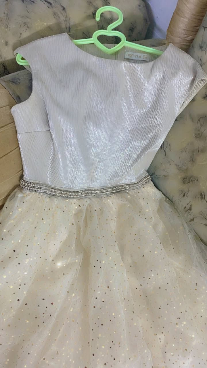 فساتين للبيع بسعر مناسب


**إذا كنت صاحب هذا الإعلان وتريد حذفه لأي سبب، رجاءا أرسل رسالة إلى الدعم الفني**