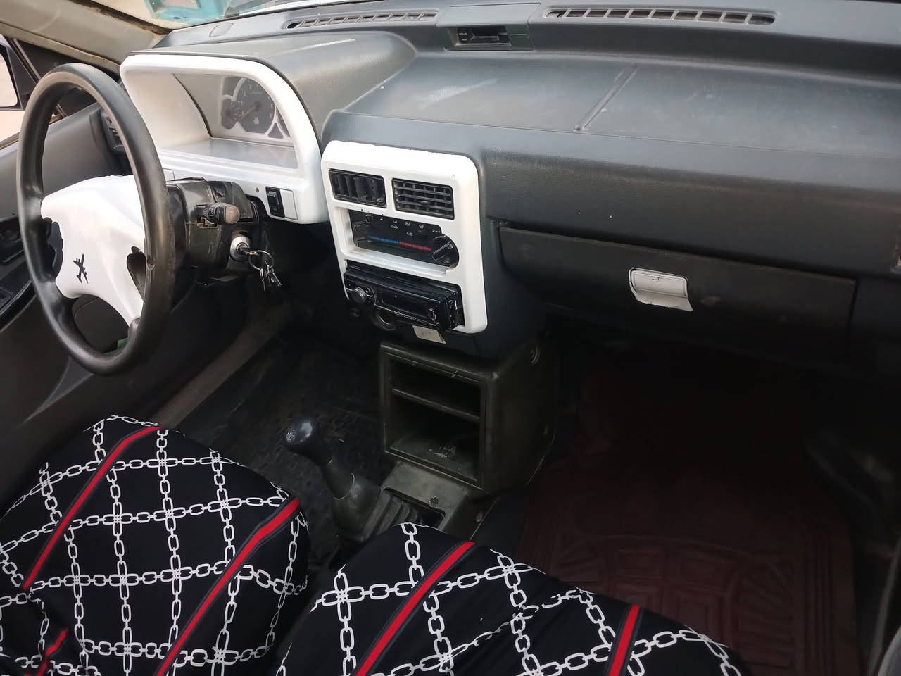 السلام عليكم للبيع سايبا موديل ٢٠١٠ رقم قادسيه سنويه صاقطه بسم راعية
مكينة كير حداديه جديد تخم تاير جديد البدي شوف العين 
مكاني كربلاء طويريج السعر ٢٠ ورقة للإستفسار اتصل على ***********
