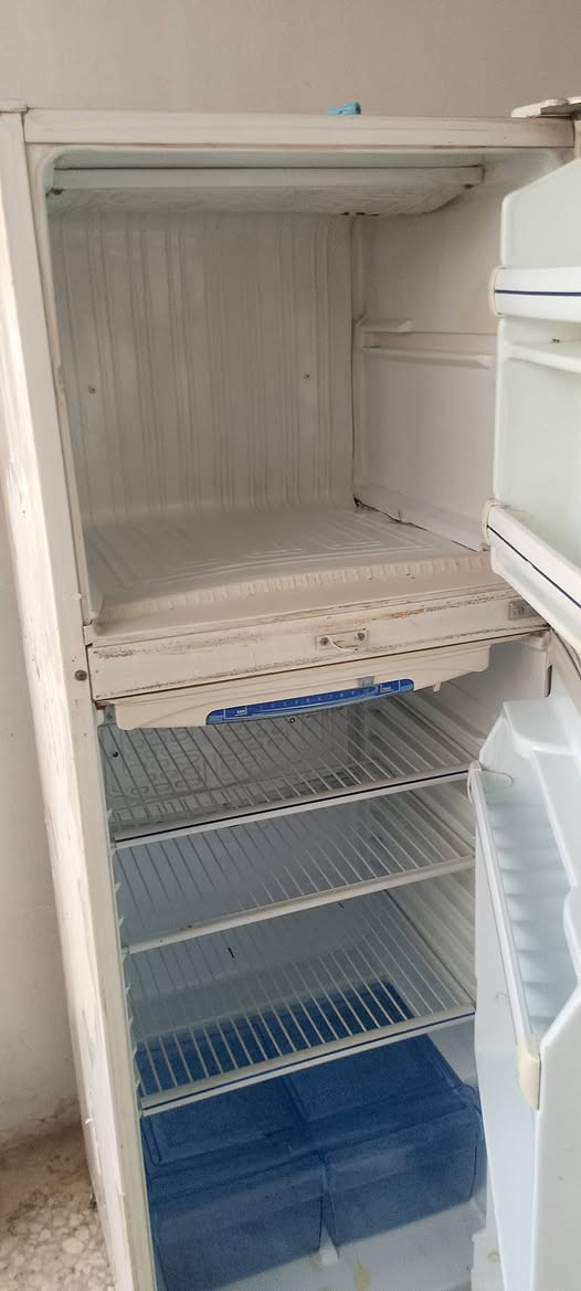 ثلاجه نضيفه شغاله ثلج جبيرة البيع 100الف النجف, العراق


**إذا كنت صاحب هذا الإعلان وتريد حذفه لأي سبب، رجاءا أرسل رسالة إلى الدعم الفني**