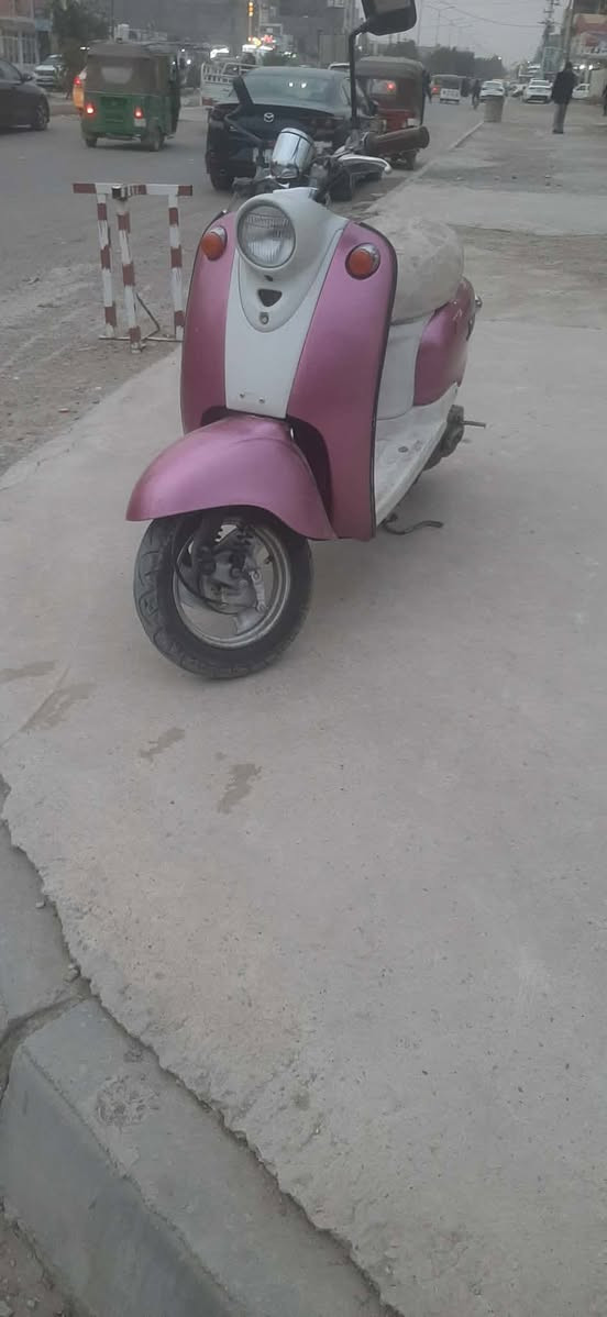 دراجه عبد الحليم فحل كفرات بلاديه
السعر 350
الرجاء التواصل على هذا الرقم 
***********
العنوان/بعقوبه-التحرير

مكلف بلنشر الرجاء التواصل ع الرقم فقط
