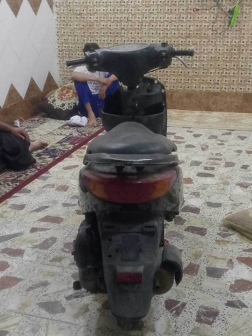 دراجه بريز شغاله ومابيه شي قيم بل يرضه بي الله وخضه دراجه بغداد المعلمين ما متواجد عل فيس *********** هاذه رقمي خابر وتدلل الكفرات البقيه موجودات بس ما عندي مجال اشتهن
