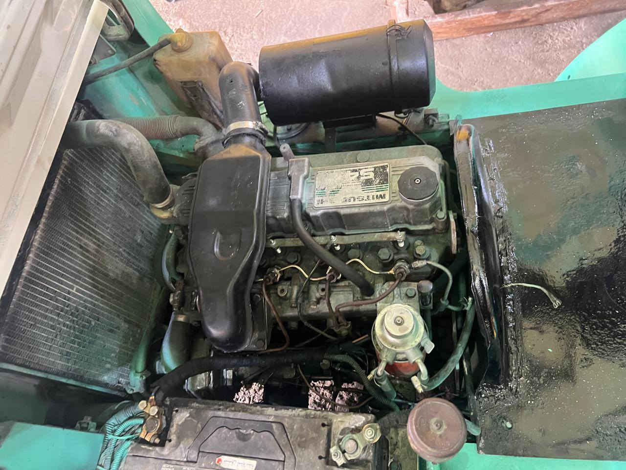 سلام عليكم
رافعه شوكيه للبيع 3 طن 2 سلايت 3 حركات  مكينه بلاديه صبغ جماليه فقط كهربائيات فول شغاله حركات سريعه مكانها. واسط الكوت للاستفسار
 ***********
***********
