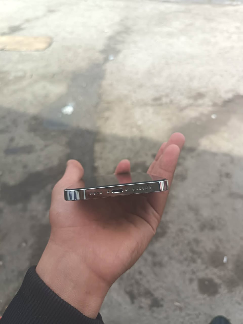 سلام عليكم

ايفون 13 برو ماكس 

ذاكره 256

بطاريه ٨٣بلادي 

جهاز بلادي 

نموذجه M 

للستفسار ‭

بي واتساب 

0771 382 4053‬

السعر ٦٩٠ بي مجال
