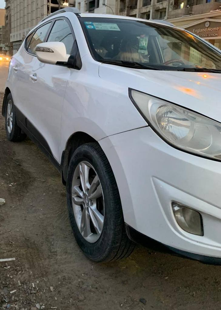 السلام عليكم
مكللللف بالنشششر
اتصل ع صاحب العلاقة 
توسان 2013
***********
ابو آدم 
مكان السيارة بغداد
