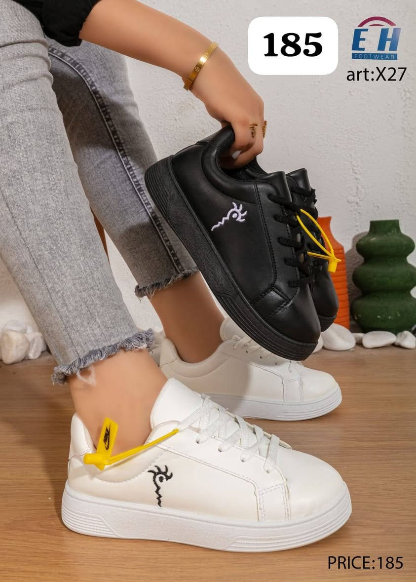 تشكيلة فلات حريمي مصممة لتلبية احتياجات السوق من حيث الراحة، الجودة، وسهولة البيع⬆️✨✨✨✨✨✨✨✨✨✨ 
مع موديلات عملية تناسب الاستخدام اليومي وتحقق رضا الزبائن😎👌💥💥💥💥
☑️ فلات مريح ومناسب لفترات الاستخدام الطويلة
☑️خامات مختارة وتشطيب جيد
☑️ ألوان عملية مطلوبة في السوق
☑️مقاسات كاملة
☑️أسعار جملة مميزة للتجار
☑️خدمة شحن متاحة لجميع المحافظات
☑️البيع متاح بالجملة فقط 
للطلب والاستفسار التواصل علي الخاص 📩


**إذا كنت صاحب هذا الإعلان وتريد حذفه لأي سبب، رجاءا أرسل رسالة إلى الدعم الفني**