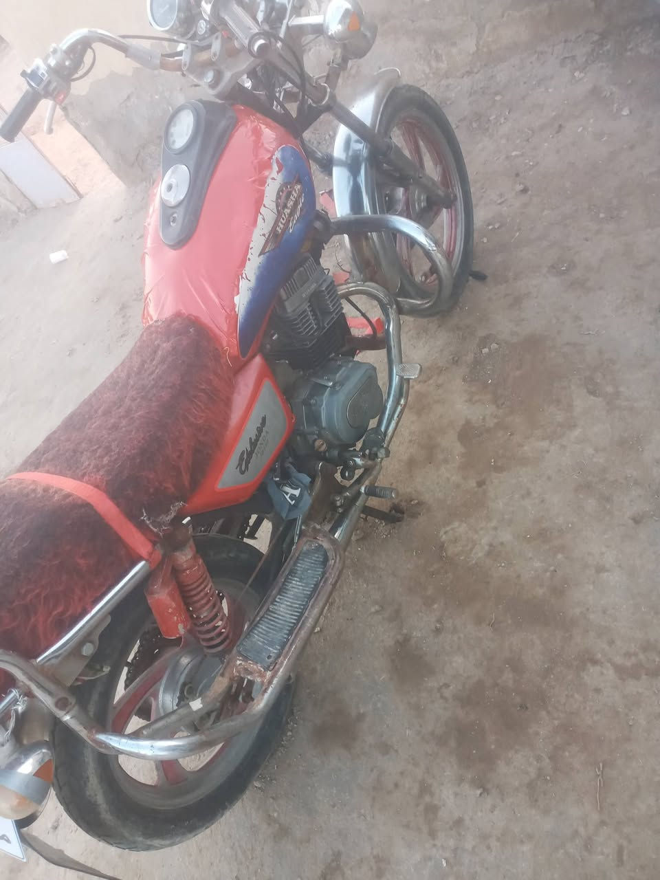 دراجه  جونده نضيفه موديل 19كلك  السعر *********** الستفسار  مكاني الحمزه الشرقي الطابو
