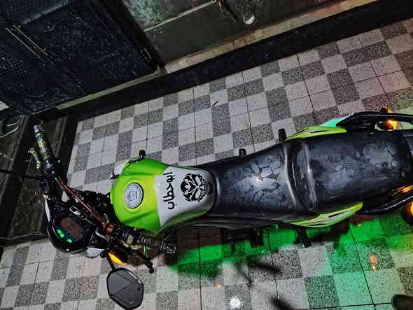 هاوجي موديل 19 للبيع
السلام عليكم .....
دراجه هاوجي موديل 19 مسجل لوحات اجنبي
دراجه كامله من كلشي نظيفه
السعر 14ونص
مكاني 5 كيلو
***********
