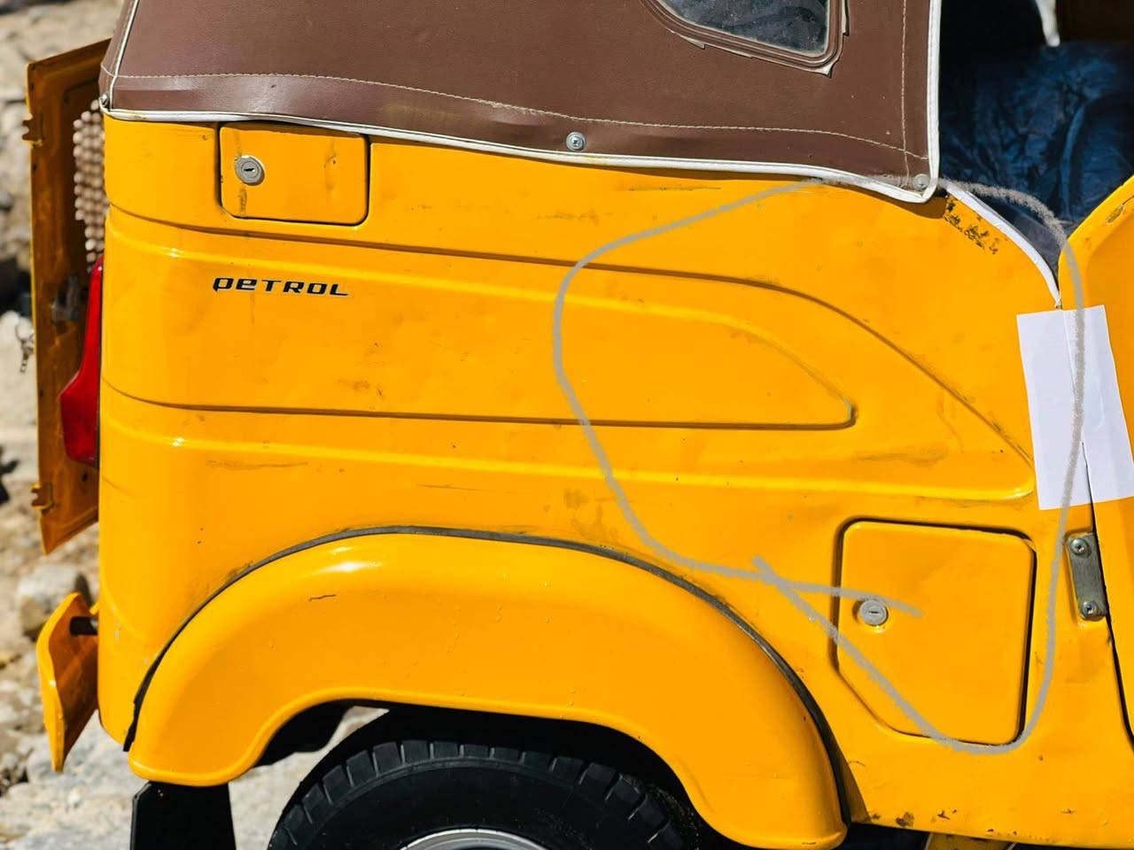 تكتك 22 مضلع كفاله ماعده بارد موضح بل صوره رقم وسنويه مداور ثاني يوم المكينه بس  زنجيل ملاحضه مكلف ‏‪***********‬‏بل نشر خاص ماجاوب هاذه رقم الولد
