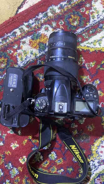 ‏كاميرا للبيع D7000 النظافة 100% السعر 450 مكاني الناصرية سوق الشيوخ راسلني WhatsApp فقط***********
