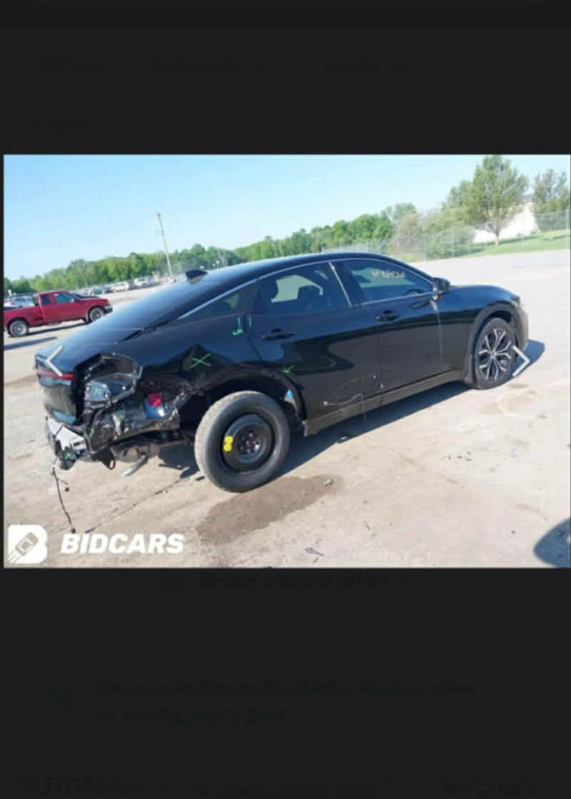 تويوتا كراون XLE ليمتد موديل 2024 محرك 2.5L 4 سلندر ماشيه 18 كيلو مرقم كامل بغداد هزة جديدة  سنوية 30 بدون ايرباك بدون داخل الضرر بارد جاملغ خلفي بدون صبغ بدون تبديل
السيارة جديدة بمعنى الكلمة
المواصفات
نظام هايبرد اقتصادي
دفع AWD
شاشة وسط كبيرة
تدفئة تبريد كشنات
كشنات شامو جلد
شاشة عدادات رقمية
ابل كاربلاي اندرويد اوتو
تشغيل بصمة دخول ذكي
تكييف اوتوماتيك قطعتين
كروز كنترول ذكي
رادار امامي
المحافظة على المسار
نقطة عمياء
حساسات امامي وخلفي
كاميرا خلفية
لايتات LED
انظمة التوقف الذاتي قيادة ذاتية
اوتو هولد اوتو بريك
اشاير مري شفط
السعر 29500 مجال بسيط حق الجية
بيه تكحيل فقط بارد جاملغ امامي
صور سونار وضرر مرفقة بالمنشور 
مكلف بالنشر غير متواجد فيس
رقم صاحب السياره
***********
