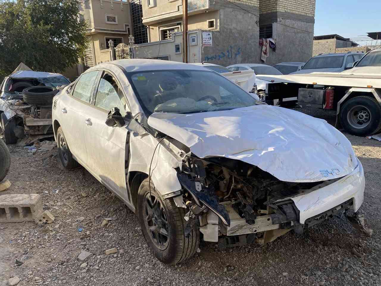 سلام عليكم للبيع بيوايدي 2025 رقم بغداد تحويل مباشر مكينه وكير شغالات العنوان بغداد حي النصر رقم الهاتف ***********
