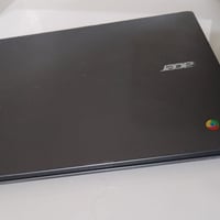 لابتوب • جديد • مستلزمات