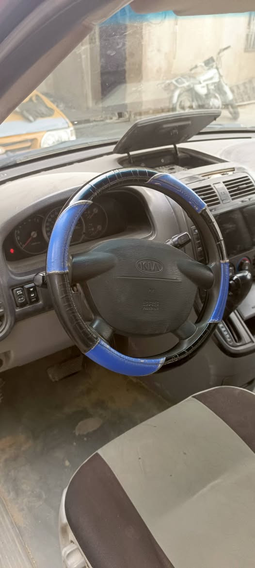 سياره مصبوغه عام وارد امريكي حادثهه ايسر جاملغ وبنيد بمريكا بلعراق نصبغت عام جماليه ولسياره بيها كازكيت خابطه مي ودهن  بس المكينه شغاله بعدهه تحويل مباشر 
رقمي *********** بغداد, العراق
