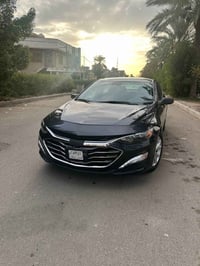 للبيع للبيع ماليبو23 LT  محرك 1500تيربو لون نيلي ماشيه 98الف كيلو السي...