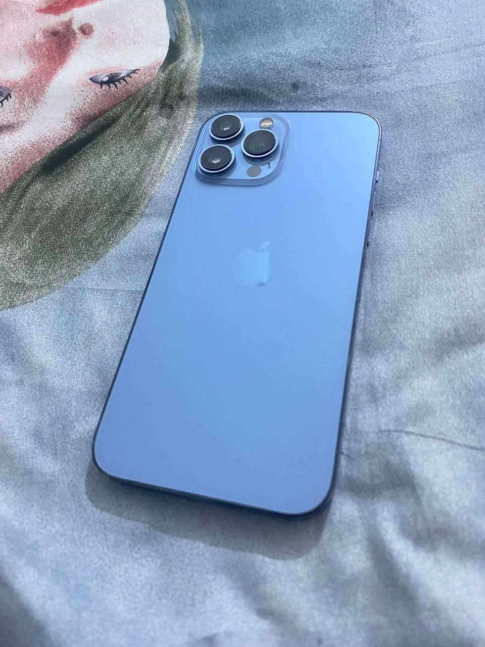 لام عليكم 13 برو ماكس للبيع وللمراوس  مبدل شاشه فقط اصليه بطاريه 🔋79 ذاكره 256. دبل شريحه نضافه جهاز 💯/💯  متواجد خاص وتساب *********** ديالى المقداديه           سعر 575بي مجال لطيبين
