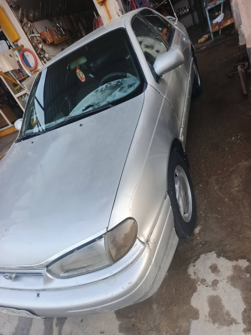 السلام عليكم  للبيع 
النترا دمعة موديل 1994.        
رقم بغداد
 تخم ويل كب بلادي 
كير جديد و محرك خير من الله
شواصي و فراممات بلاد شركة
سيارة تعبان عليهة مال جناي
السعر ....35 ....بيهة مجال 
العنوان.. ديالى بلدروز
الاستفسار ***********
