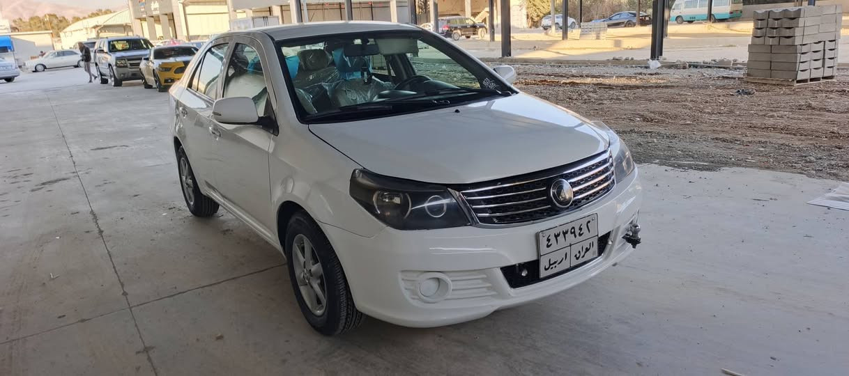 جیلی 2015 گیر عادی تەبیریدی ساردگەرم بەشەرت لۆک لۆک 4پارچە بۆیاخ بێ دەعم سعری 55قفڵ *********** السليمانية, العراق
