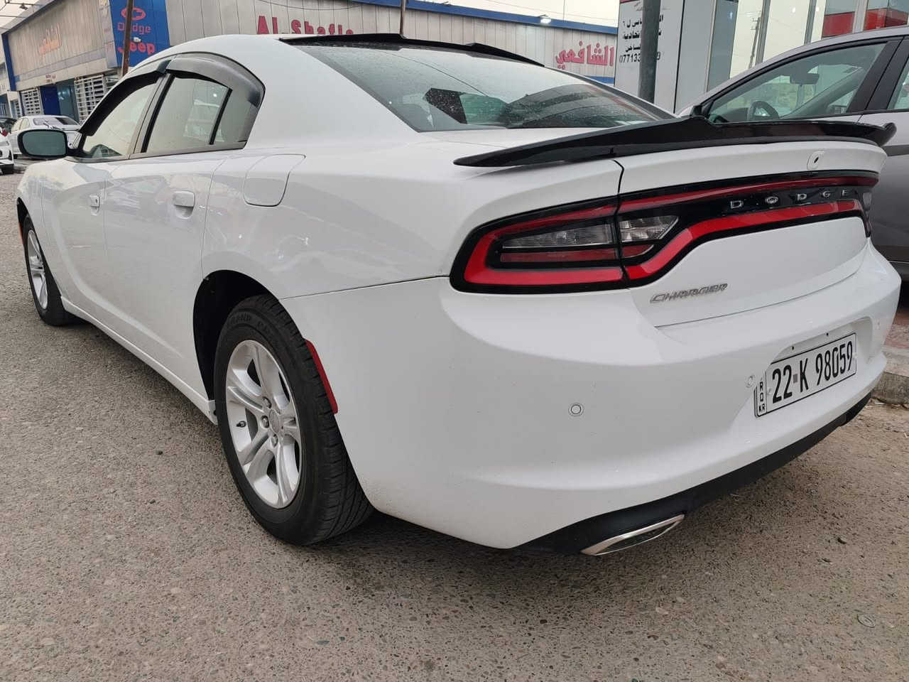 السلام عليكم 
جارجر وارد امريكي موديل ٢٢
كشن كهرباء 
شاشة جبيرة 
ماشية ٧٩ 
مابيهة نقص السيارة باسمي 
حادثهة موضح ب الصور  بدون ايرباك بدون صبغ 
السعر 22500 
***********
