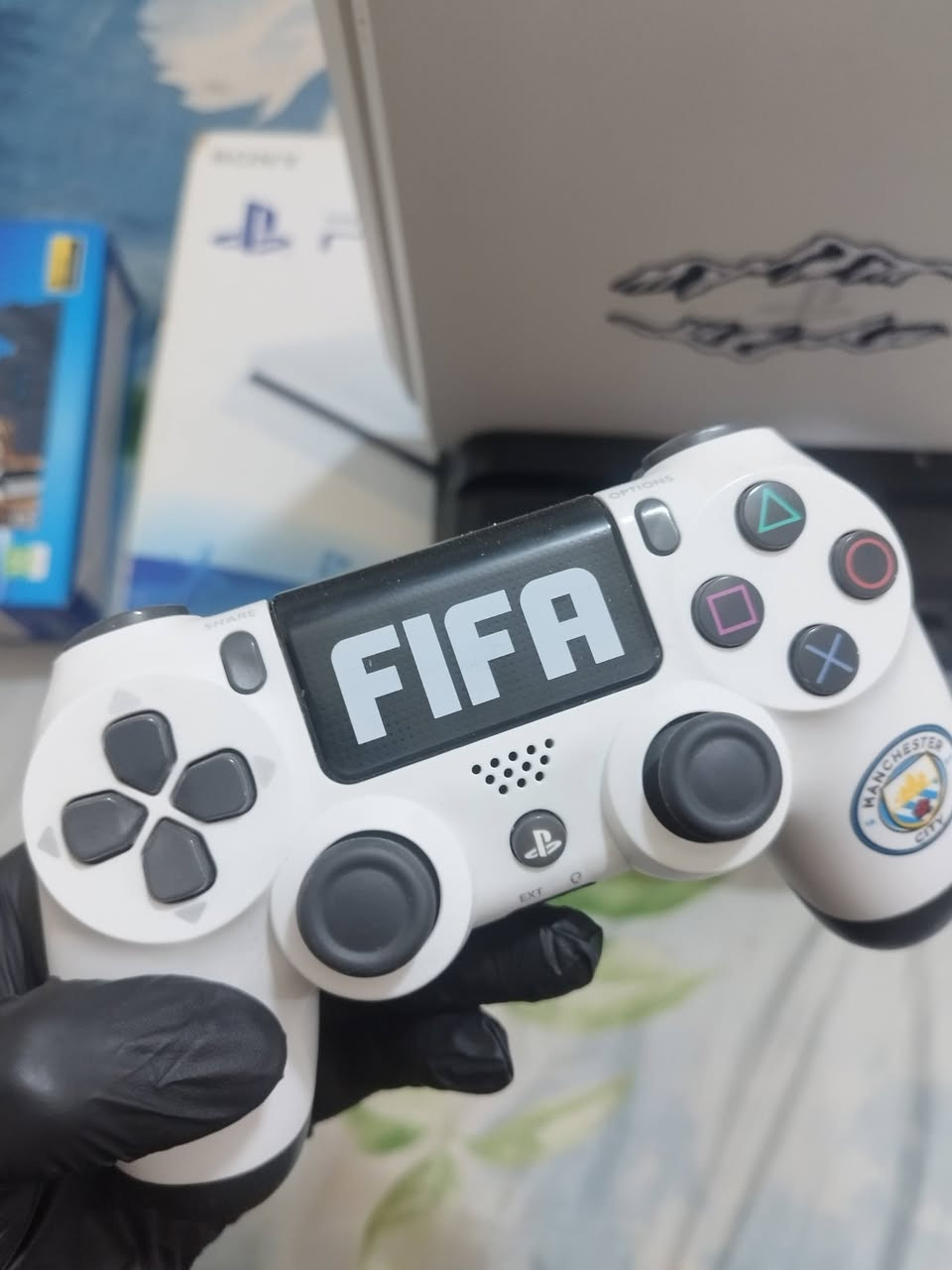 سلام عليكم 👇🏻
بلي 4 للبيع نضافه 100%100 ما مفتوح لك ستيكر جهاز ستعمال قليل  مساحه نص تيره  مهكر نضام 12.52 بي 6 لعبات وتكدر اضيف بعد يدات عدد 3  مع ستان دوبي مثل ما موضح ب صور  نضام تهكير قرص سعر 350 وبي مجال للتواصل *********** واتساب او تريد ادخل خاص ✅
