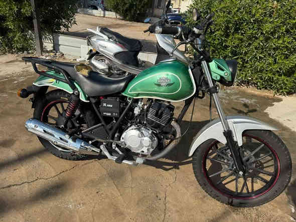 يابه حلالي للبيع هاي يصيحلوها هوشه اسمها هونزت دراجه قويه ومناقصها شي سعرها 450وبيها مجال للرغابه ***********
